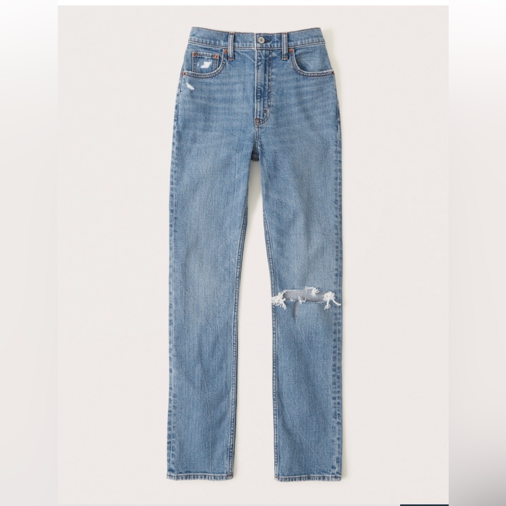 Abercrombie & Fitch Ultra High Rise 90s Slim Straight Jean